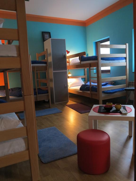 Traveler'S Hostel & Apartments Belgrad Oda fotoğraf