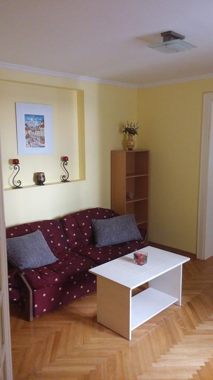 Traveler'S Hostel & Apartments Belgrad Dış mekan fotoğraf